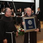PRIZNANJE »DIDAK« DODIJELJENO FRA MILJENKU STOJIĆU
